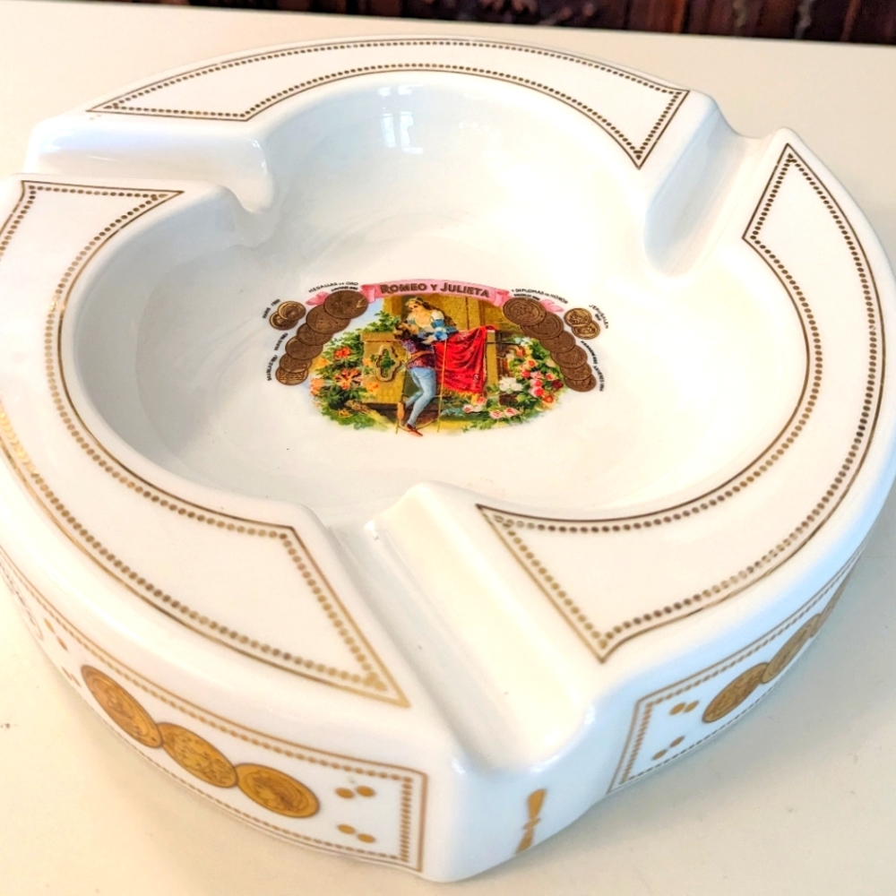 Vintage Cigar Ashtray and Trinket Dish